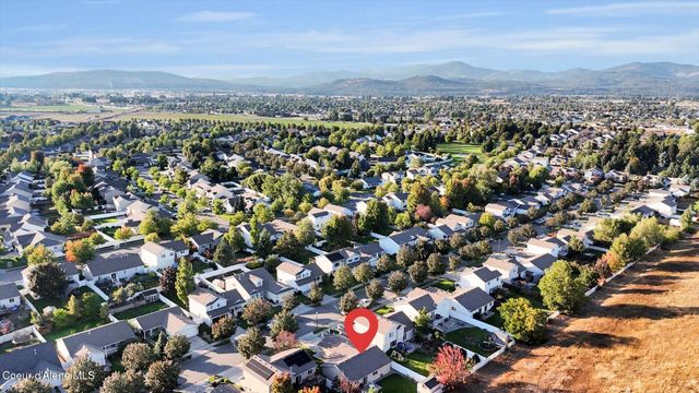 1714 N CHEHALIS ST, Post Falls, ID 83854