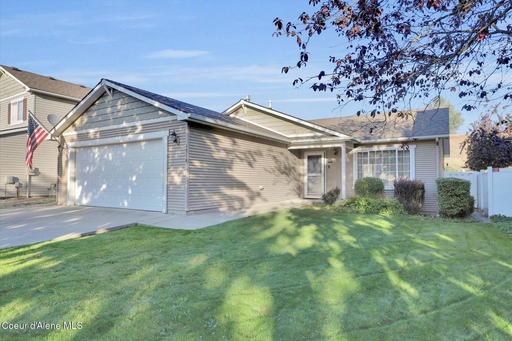 1714 N CHEHALIS ST, Post Falls, ID 83854