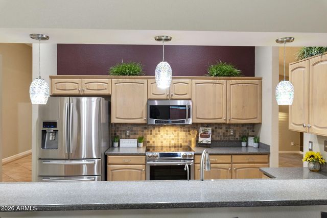 13401 S 37TH Place, Phoenix, AZ 85044