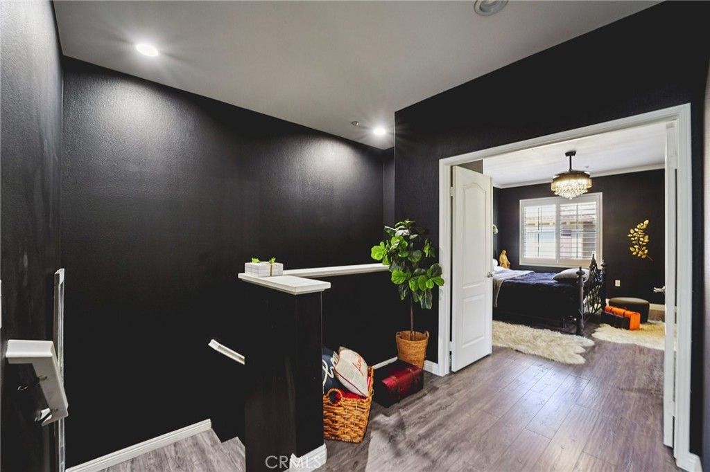 Image 13 of property listing at 30505 Canyon Hills Road 2001, Lake Elsinore, CA 92532