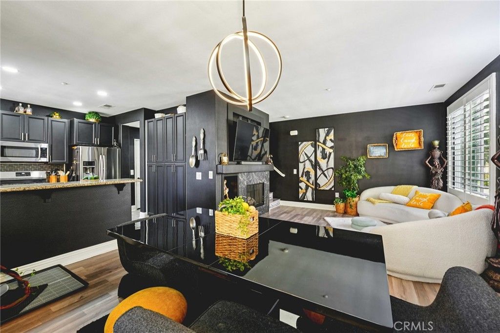 Image 7 of property listing at 30505 Canyon Hills Road 2001, Lake Elsinore, CA 92532