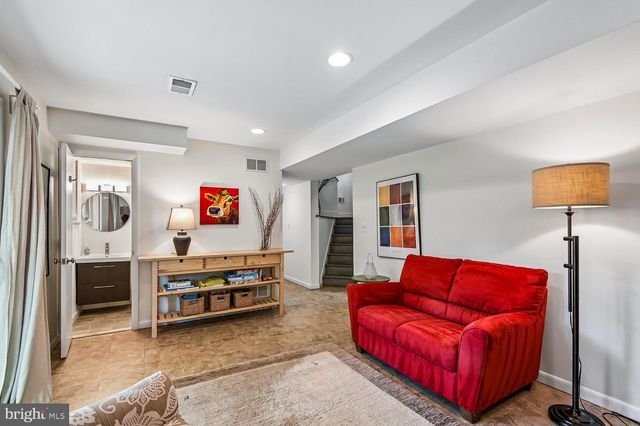 456 POPLAR LN, Annapolis, MD 21403