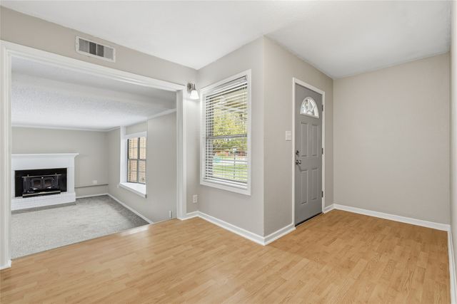 1106 Central Avenue, Bowie, TX 76230