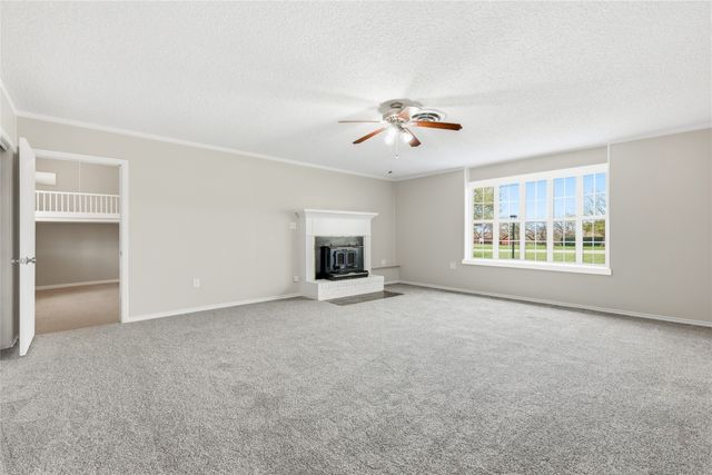 1106 Central Avenue, Bowie, TX 76230