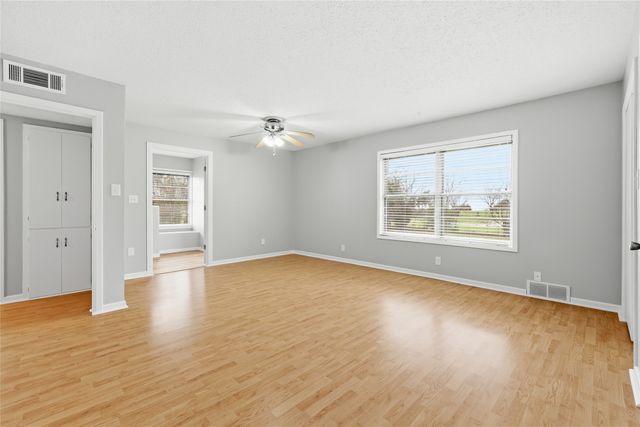 1106 Central Avenue, Bowie, TX 76230