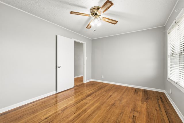 1106 Central Avenue, Bowie, TX 76230