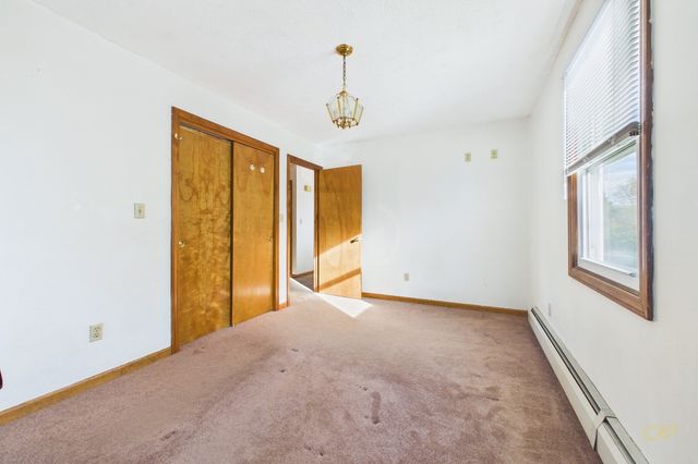 91 Jenkins St, New Bedford, MA 02740