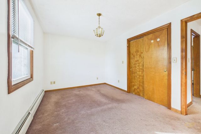 91 Jenkins St, New Bedford, MA 02740