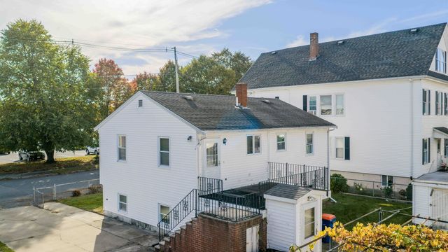 91 Jenkins St, New Bedford, MA 02740