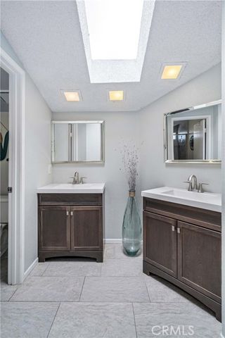 1605 Bluebell, Lancaster, CA 93535