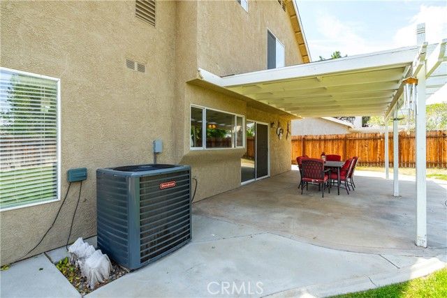 1605 Bluebell, Lancaster, CA 93535