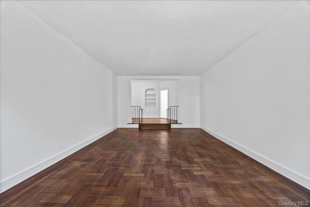 675 Walton Avenue 2B, Bronx, NY 10451
