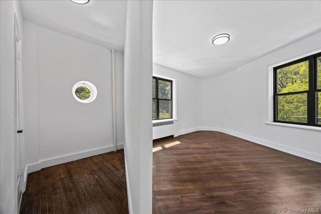 675 Walton Avenue 2B, Bronx, NY 10451