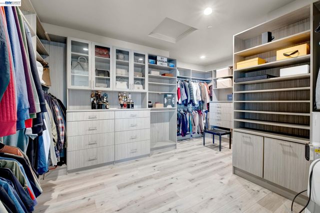 128 Dunfirth Ct, Hayward, CA 94542