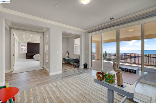 128 Dunfirth Ct, Hayward, CA 94542