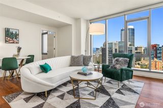 800 Columbia Street #2609, Seattle, WA 98104