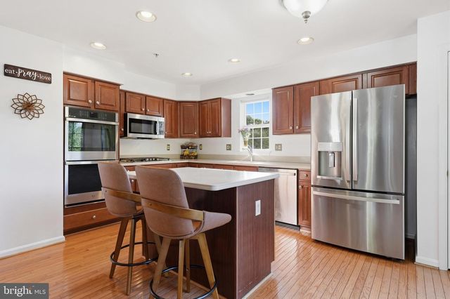 5608 PAYNES ENDEAVOR DR, Bowie, MD 20720