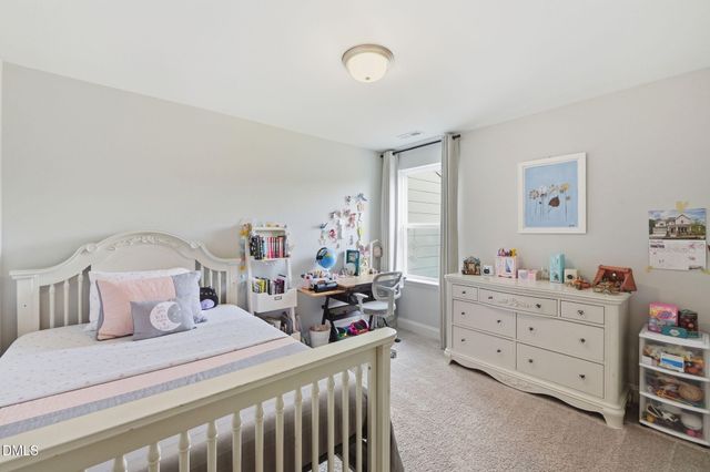 99 Deardom Way, Chapel Hill, NC 27516