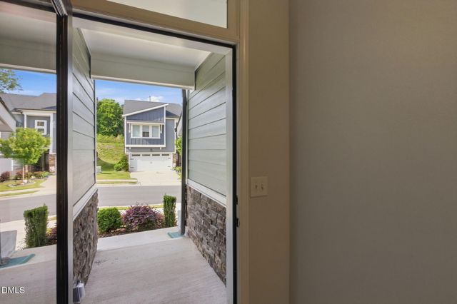99 Deardom Way, Chapel Hill, NC 27516