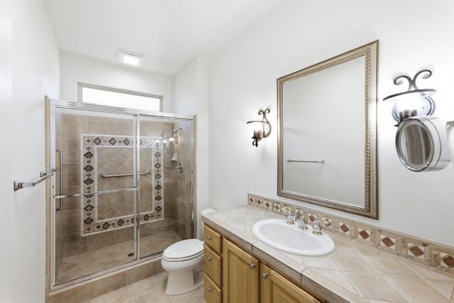 869 Greenridge Ct, Lincoln, CA 95648