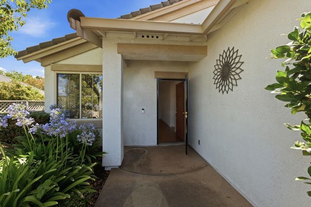 869 Greenridge Ct, Lincoln, CA 95648