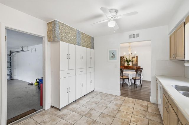 5651 NE 16th Avenue, Fort Lauderdale, FL 33334