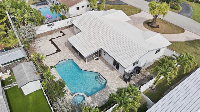 5651 NE 16th Avenue, Fort Lauderdale, FL 33334