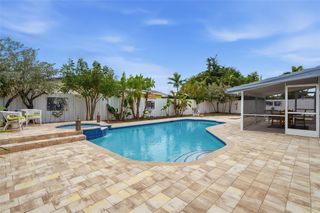 5651 NE 16th Avenue, Fort Lauderdale, FL 33334