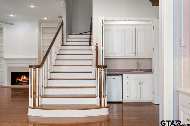 3308 Greenoak Place, Tyler, TX 75701