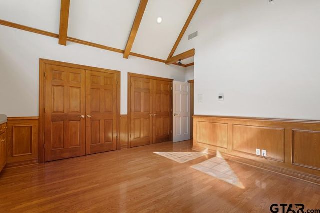 3308 Greenoak Place, Tyler, TX 75701