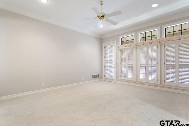 3308 Greenoak Place, Tyler, TX 75701