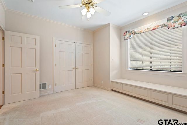 3308 Greenoak Place, Tyler, TX 75701