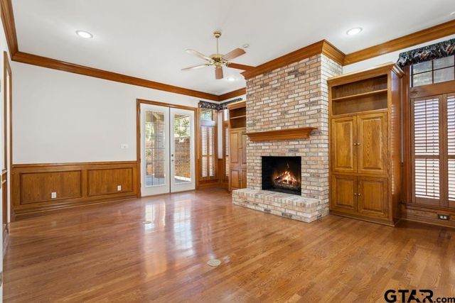 3308 Greenoak Place, Tyler, TX 75701