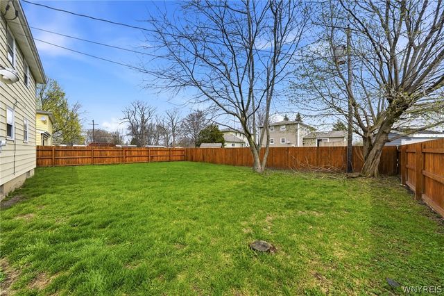 85 South Ellington Avenue, Cheektowaga, NY 14043