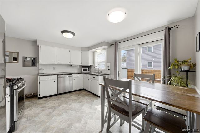85 South Ellington Avenue, Cheektowaga, NY 14043