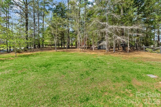 1925 Charles Avenue, Lancaster, SC 29720