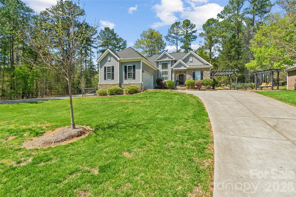 1925 Charles Avenue, Lancaster, SC 29720
