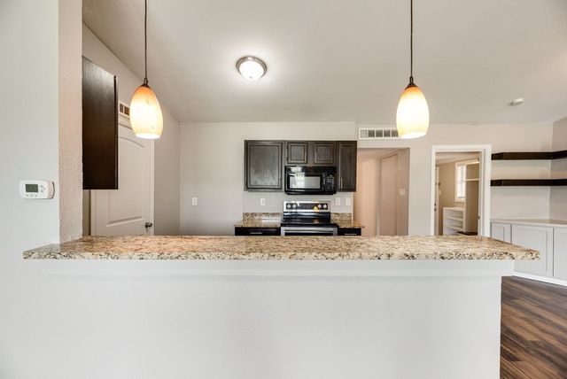 4509 Chapman Street, The Colony, TX 75056