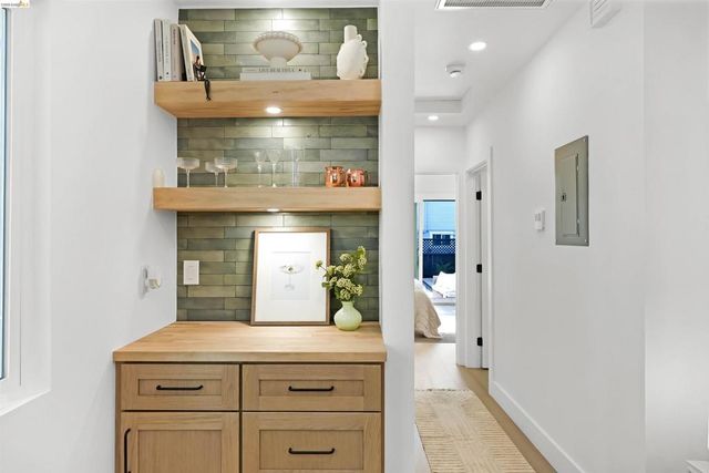 3654 39Th Ave, Oakland, CA 94619