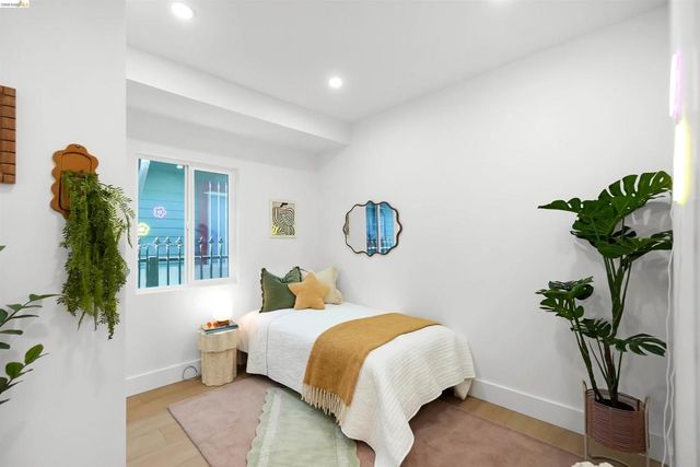 3654 39Th Ave, Oakland, CA 94619