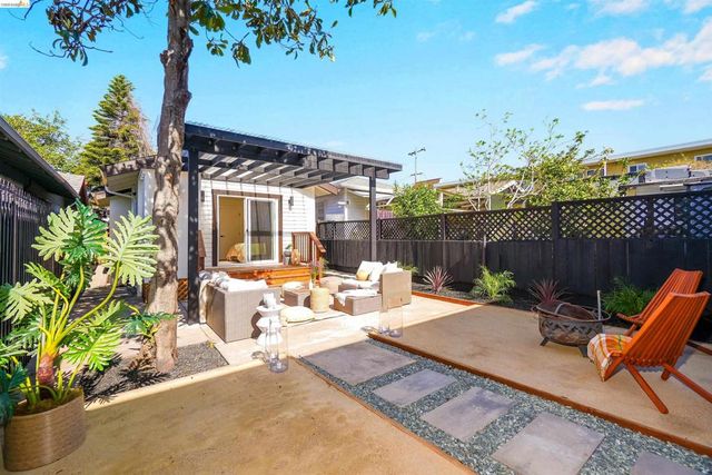 3654 39Th Ave, Oakland, CA 94619