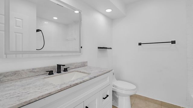 7659 Sierra Terrace W, Boca Raton, FL 33433