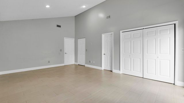 7659 Sierra Terrace W, Boca Raton, FL 33433