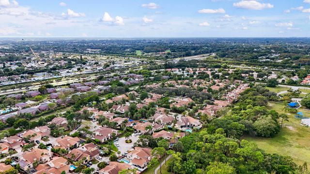 7659 Sierra Terrace W, Boca Raton, FL 33433