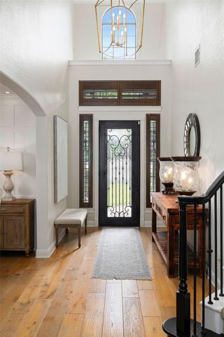 106 Lakota PASS, Austin, TX 78738