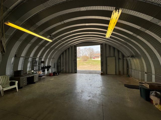 310 Benton Street, Le Claire, IA 52753