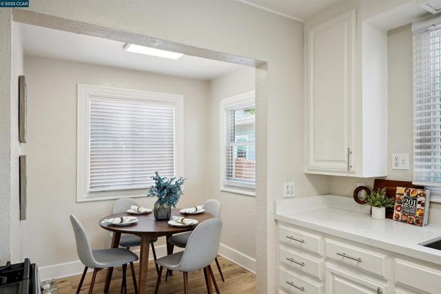 7700 Garfield Avenue, Oakland, CA 94605