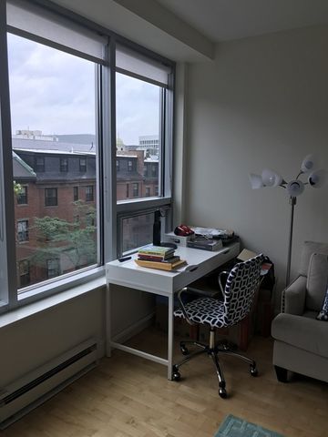 10 Bowdoin 503, Boston, MA 02114