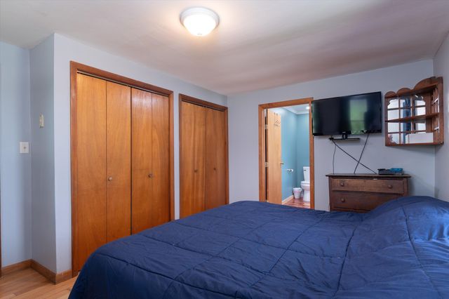 817 York Street Extension, Poultney, VT 05764