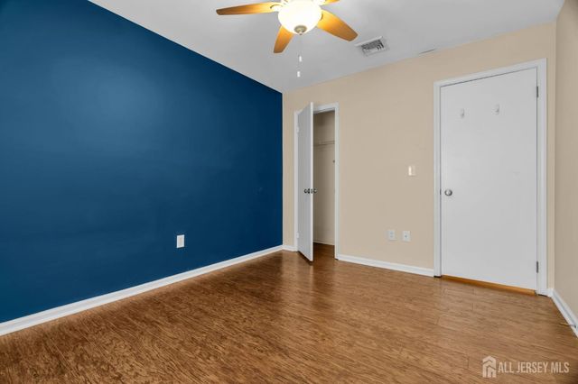 19 Delavan Court, New Brunswick, NJ 08901